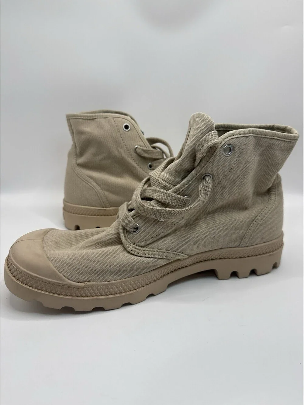 Palladium Pampa Hi Lace Up Men Boots/shoes Casual canvas Beige size 10 NWT
